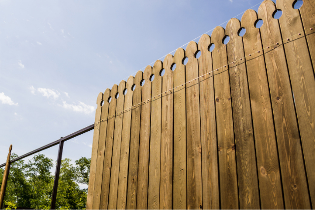 Installing a new wooden fence